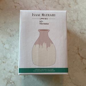 Isaac Mizrahi LOVES xo, Sienna Vase